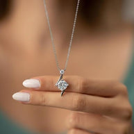 s925 Sterling Silver Moissanite Lighting Star Necklace