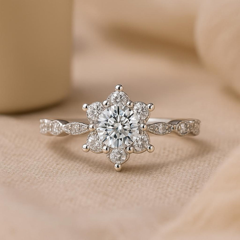 Moissanite Sunflower White Gold Special Ring
