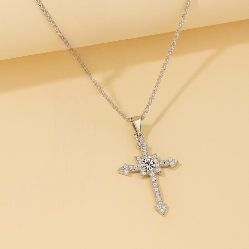 925 Silver Moissanite Pendant Diamonds Necklace