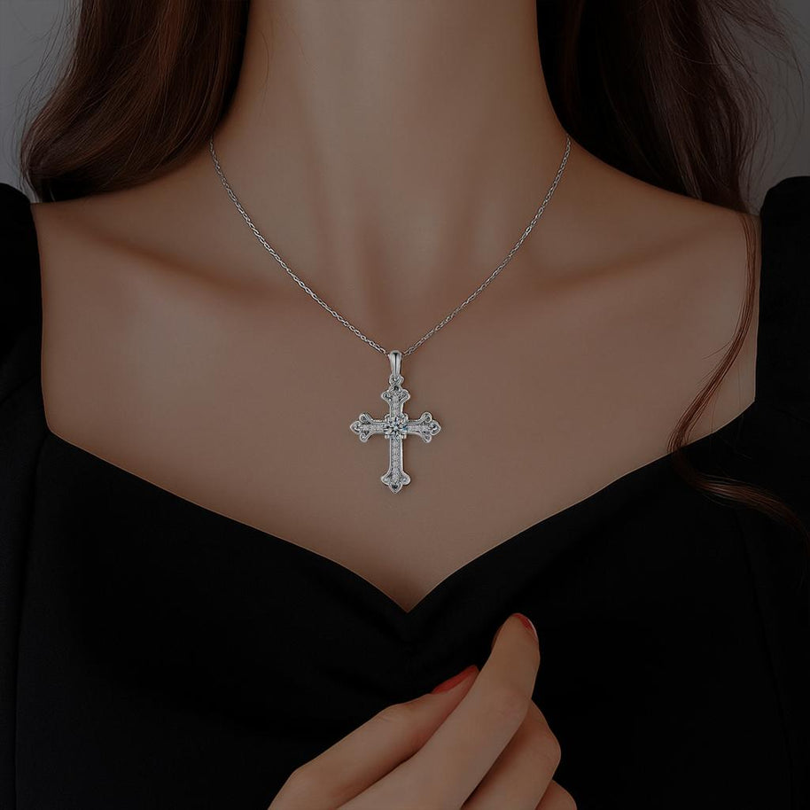Moissanite Solitaire Pendant Necklace in White Gold Jewelry for Women