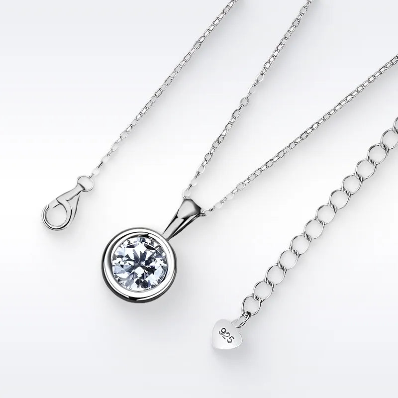 1pc Classic Single 2-carat Moissanite Stone Exquisite Pendant Necklace