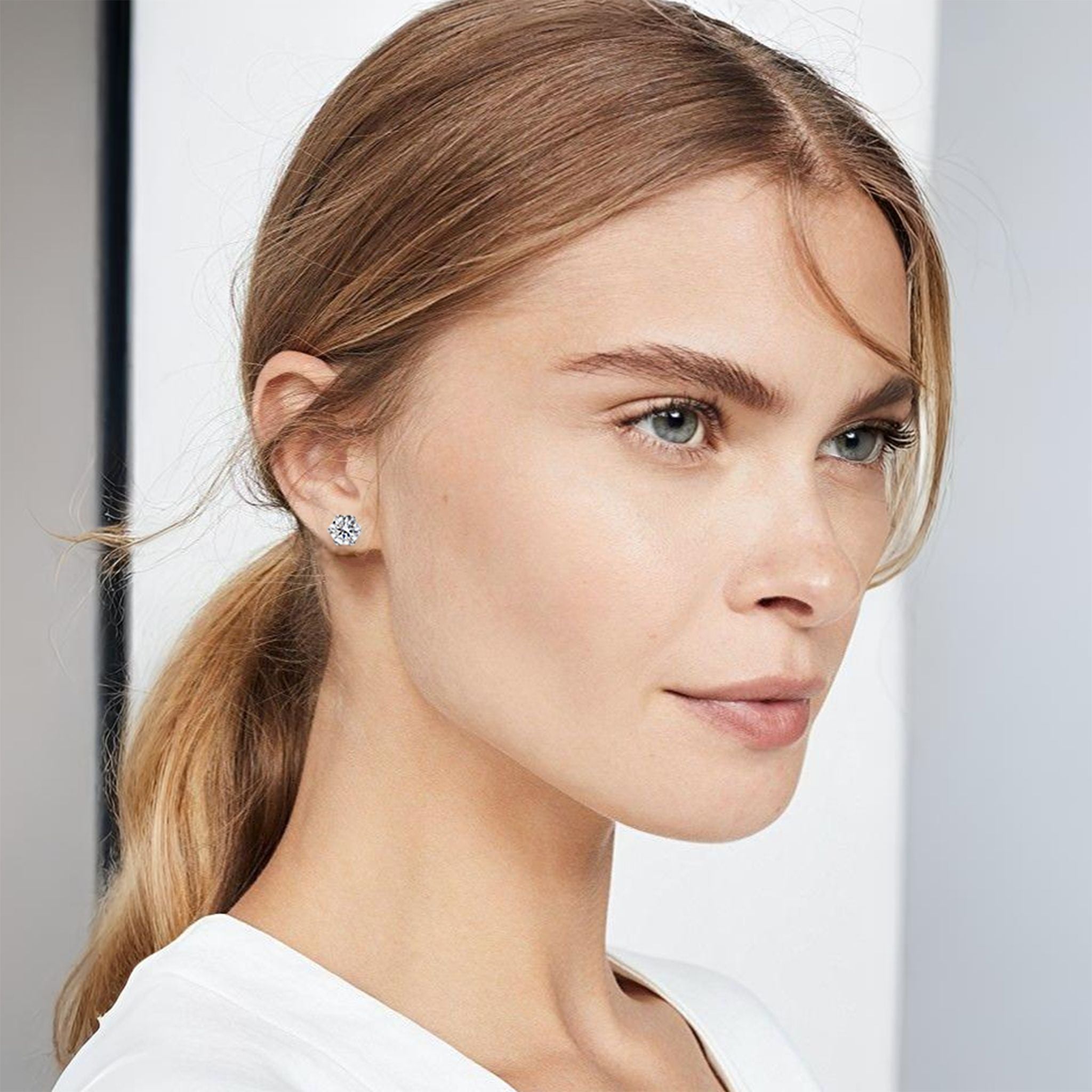 925 Sterling Silvery Moissanite Stud Earrings