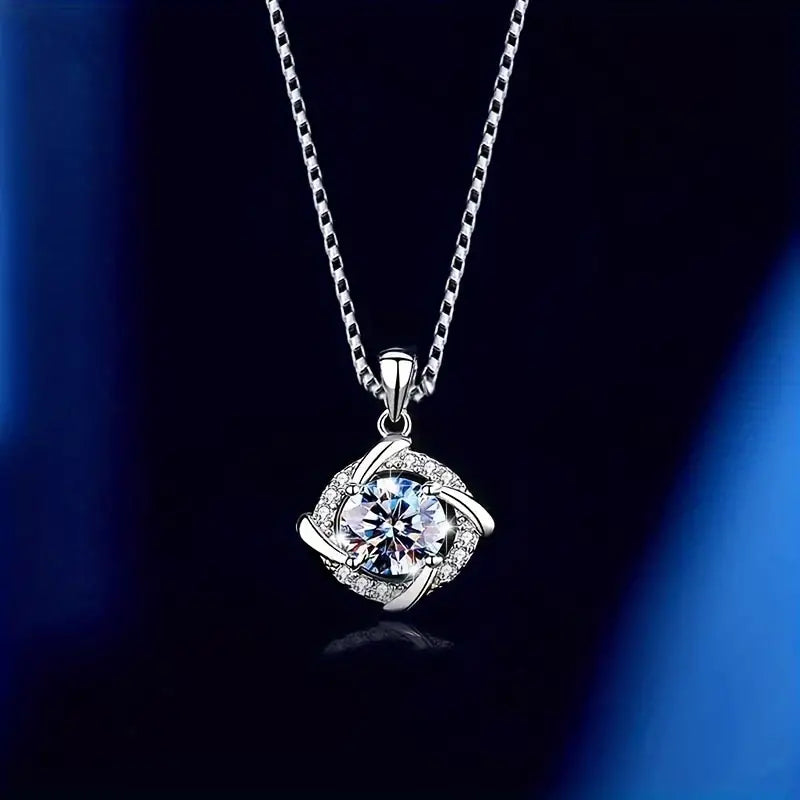 925 Silver 0.8ct Moissanite Windmill Necklace