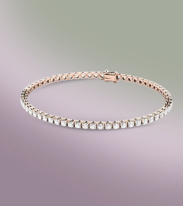 Luxury 18K gold-plated moissanite bracelet sparkling like crushed ice