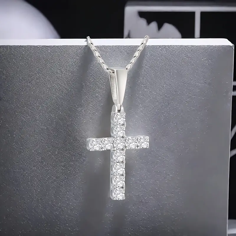 1 Carat Men’s 925 Sterling Silver Moissanite Inlaid Faith Cross Pendant and Necklace