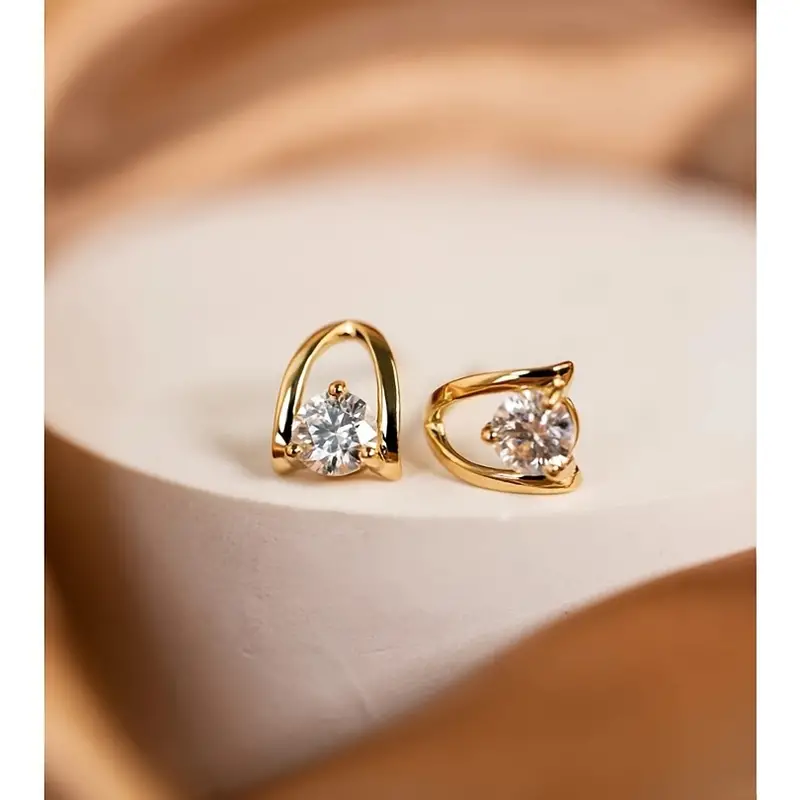 Moissanite pea Golden earrings