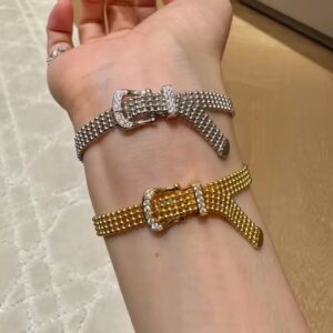 Women’s Crystal Buckle Mesh Bracelet – Adjustable Luxury Wristband